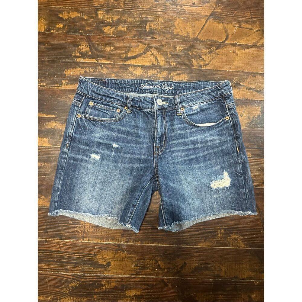 American Eagle cutoff distressed size 8 denim normcore shorts
